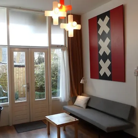 Julia Accommodatie bij particulieren Amsterdam